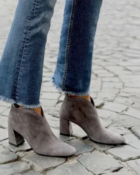 elveswallet Elegant high heel round toe suede low boots